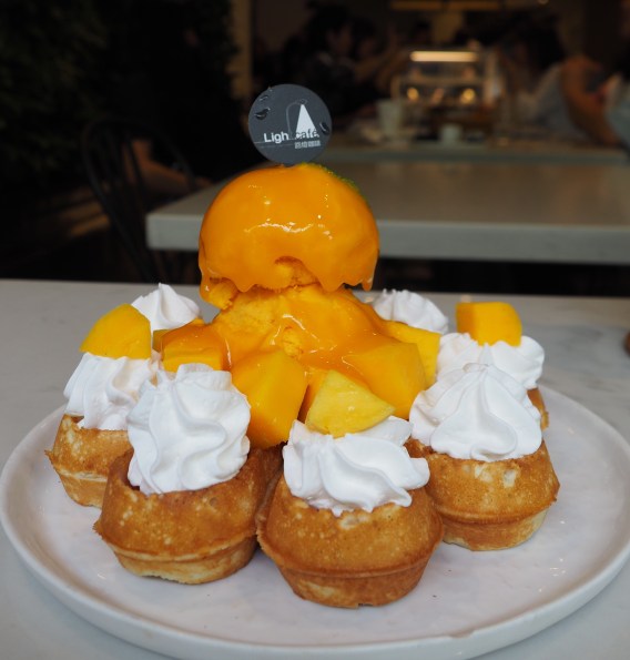 Mango Waffle